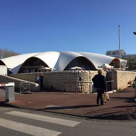 Appartement A Deux Pas Du Centre Ville Et Gare Proximite Mer Royan